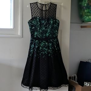 Size 2 Leslie Day dress